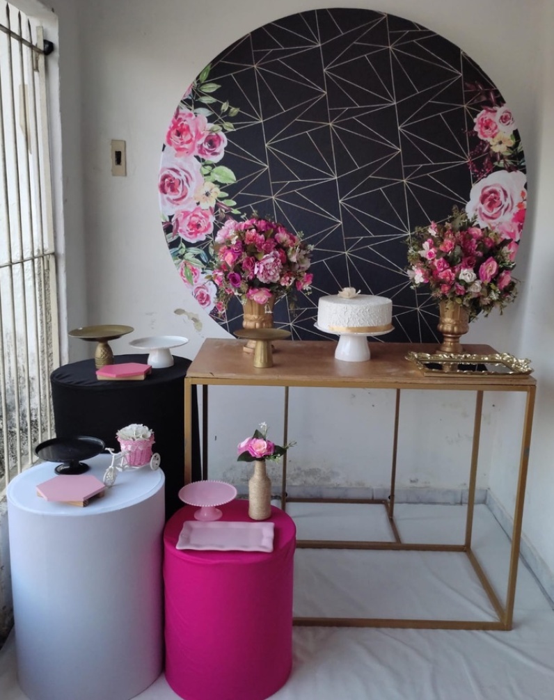 Preto Floral Composição - Artes e Encantos locações
