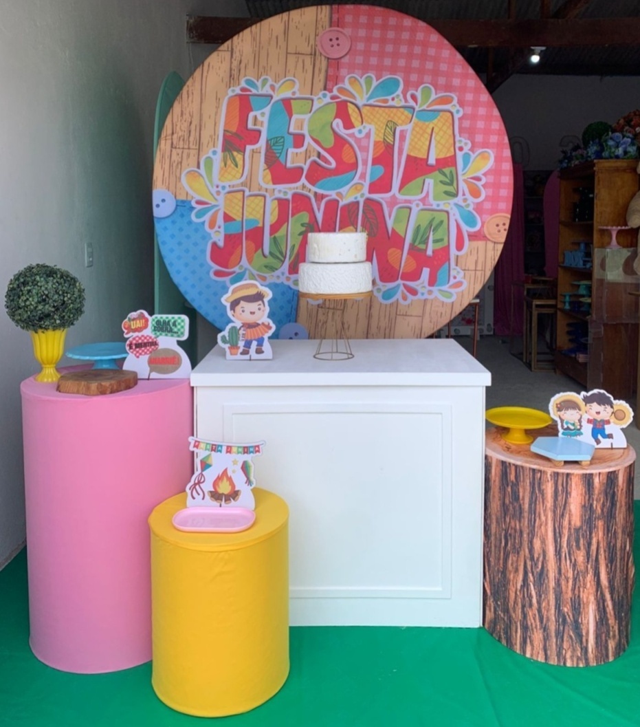 Junino São João Kit Ouro Plus 5 - Artes e Encantos locações