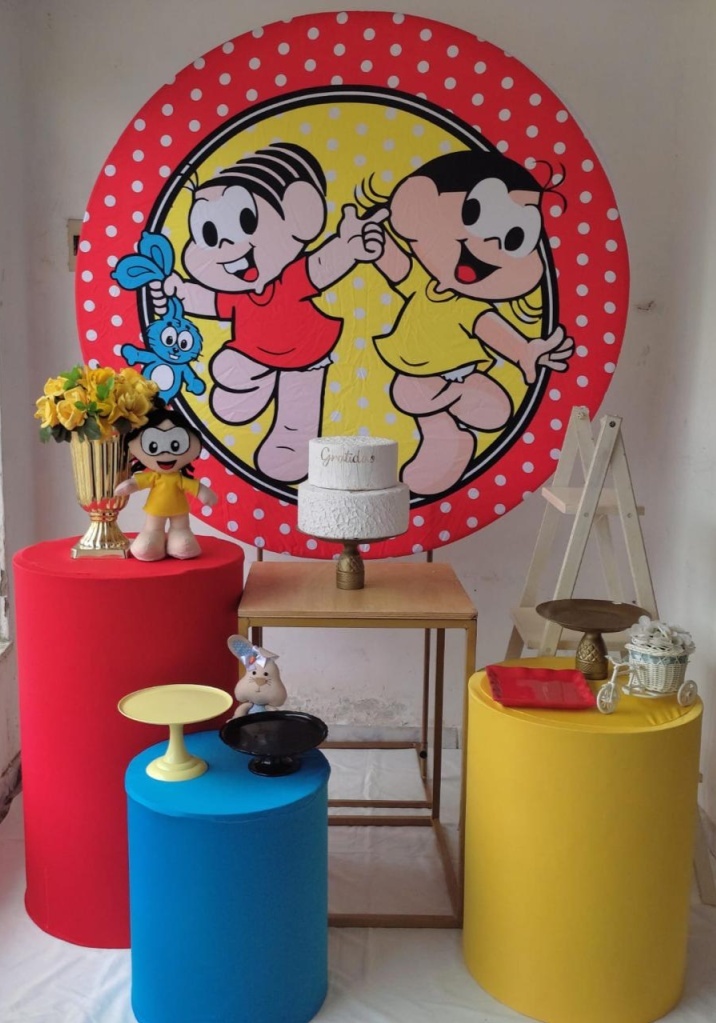 Mônica E Magali Kit Ouro + Escada M (2) - Artes e Encantos locações