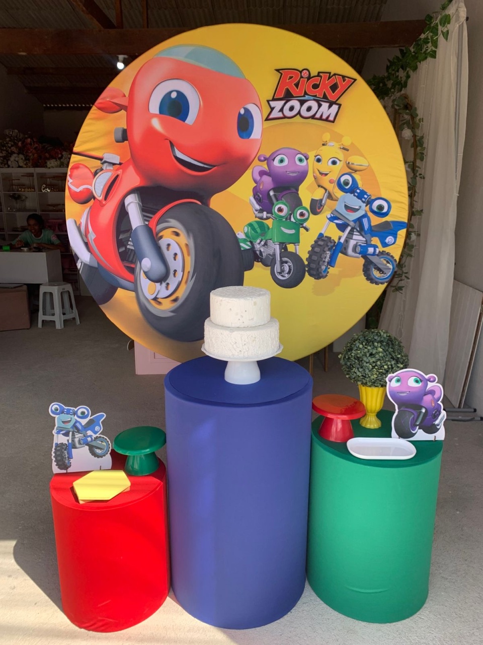 Ricky Zoom Kit Prata 2 - Artes e Encantos locações