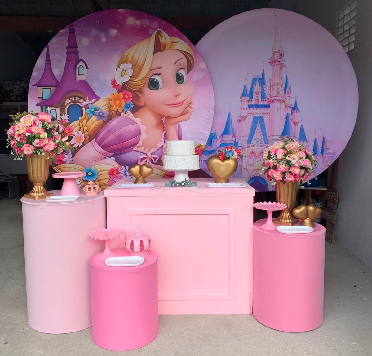 Enrolados Princesa Rapunzel Composição 2 - Artes e Encantos locações