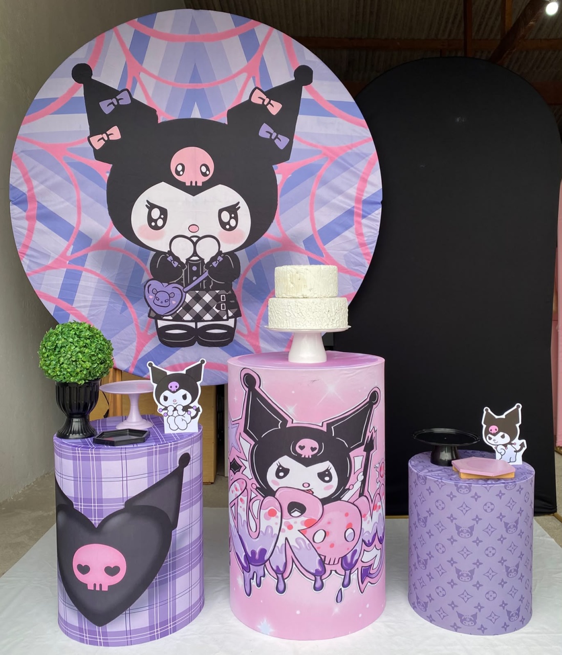 Kuromi Composição 7 - Artes e Encantos locações