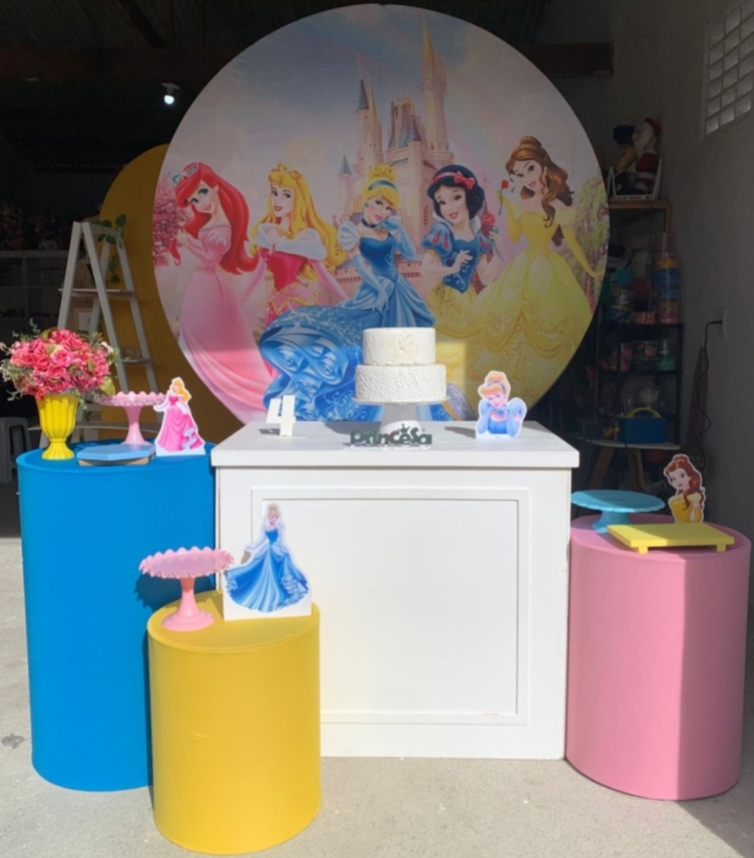 Princesas da Disney Kit Ouro Plus - Artes e Encantos locações