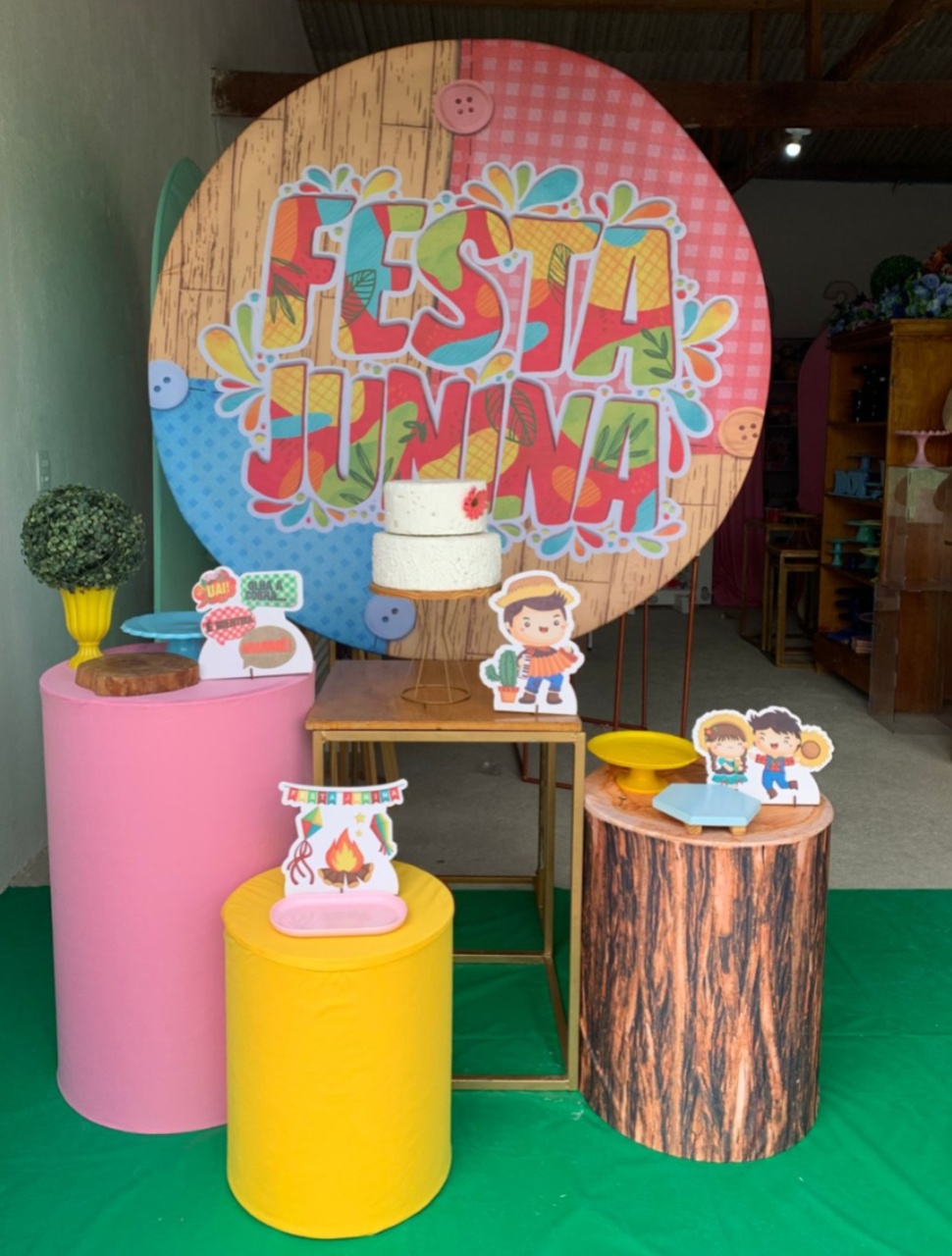 Junino São João Kit Ouro (7) - Artes e Encantos locações
