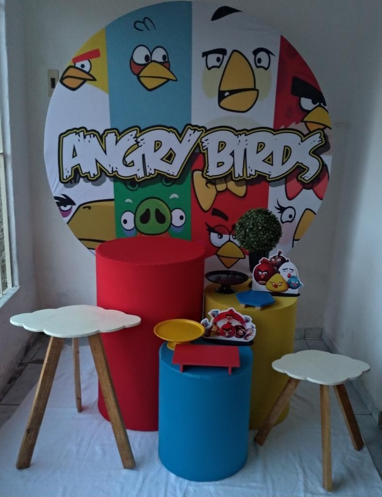 Angry Birds Composição - Artes e Encantos locações