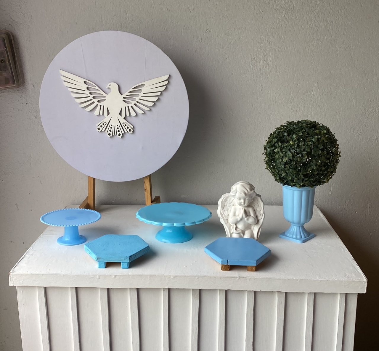 Mini Kit Divino Espírito Santo Azul E Branco Menino Batizado Religioso 7 - Artes e Encantos locações