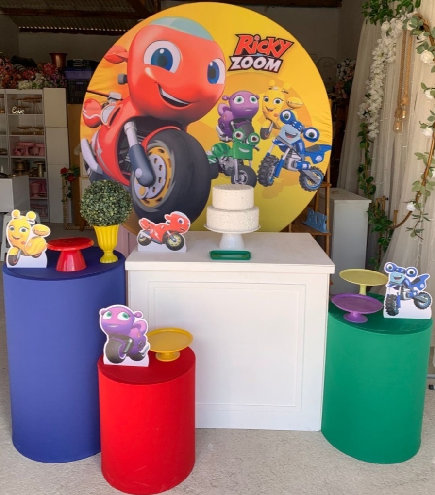 Ricky Zoom Kit Ouro Plus - Artes e Encantos locações