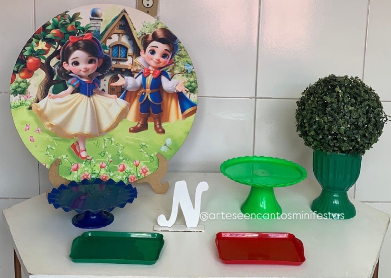 Branca de Neve Mini Kit (6) - Artes e Encantos locações