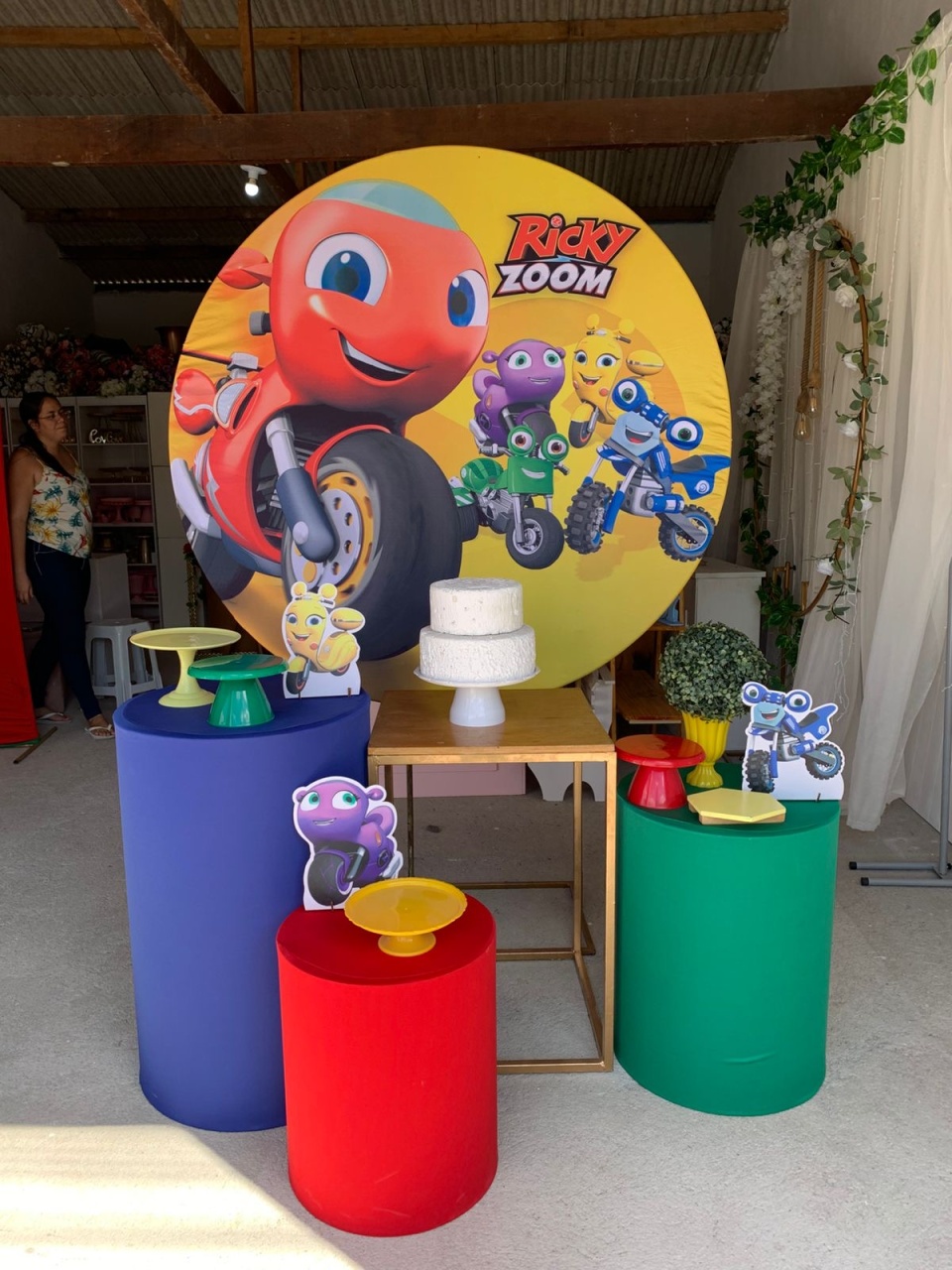 Ricky Zoom Kit Ouro 5 - Artes e Encantos locações