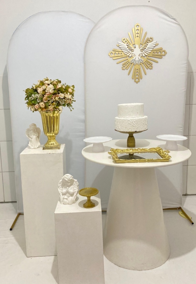 Divino Espírito Santo Batizado Composição 6 - Artes e Encantos locações