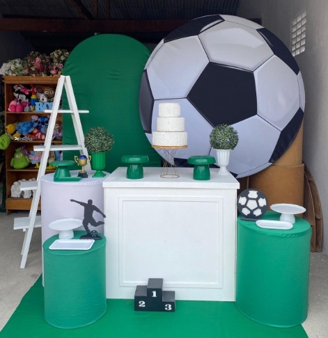 Futebol Kit Diamante (2) + Adicional Escadinha G - Artes e Encantos locações