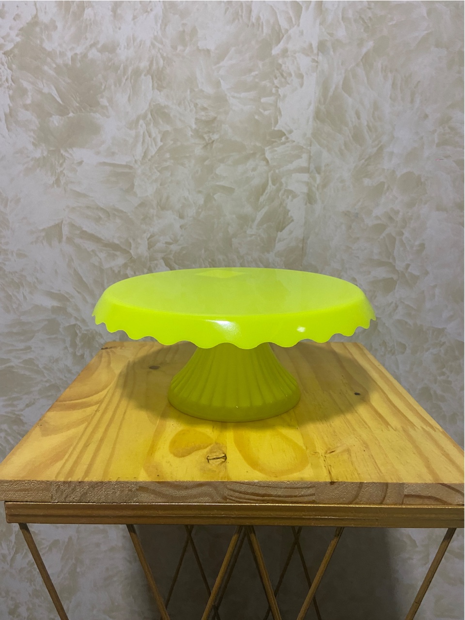 Boleira Babado Amarelo Neon - LARYMINIFESTAS