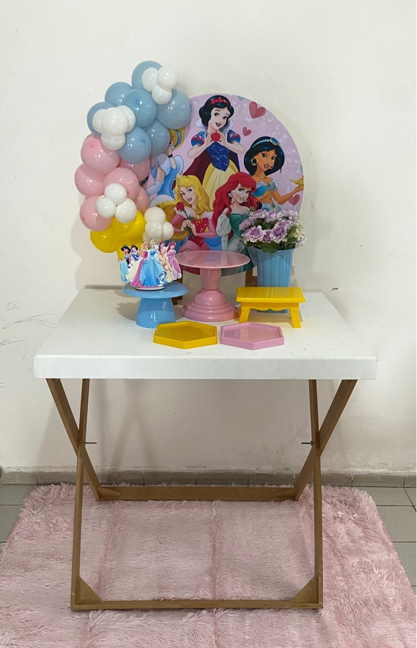 Kit 2 Só Um Bolinho - Princesas - Criativo amor Festas e Personalizados 