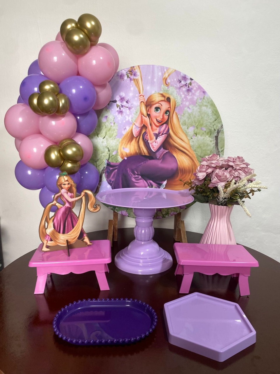 Kit 2 Só Um Bolinho - Rapunzel / Enrolados - Criativo amor Festas e Personalizados 