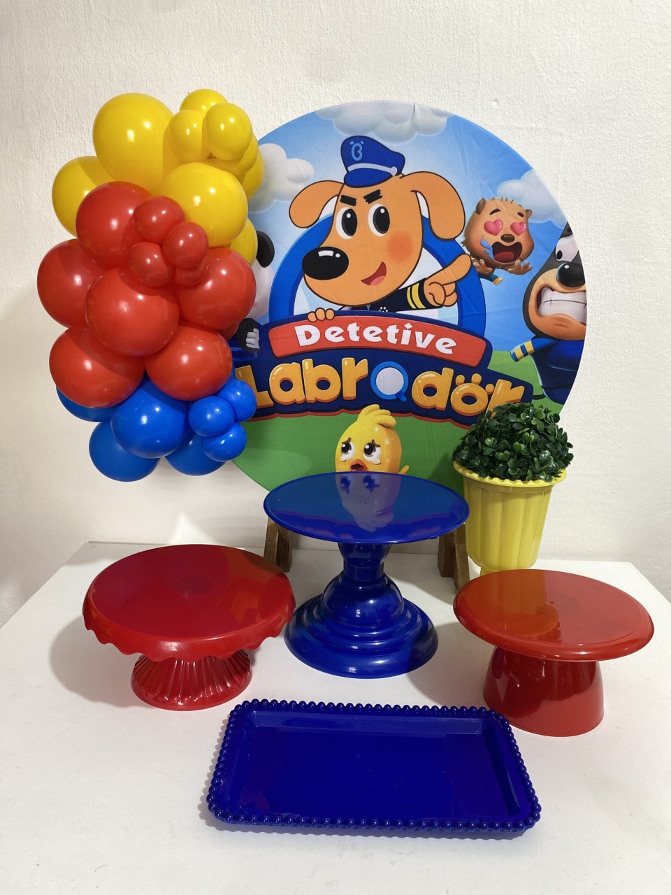 Kit 2 Só Um Bolinho - Detetive Labrador - Criativo amor Festas e Personalizados 