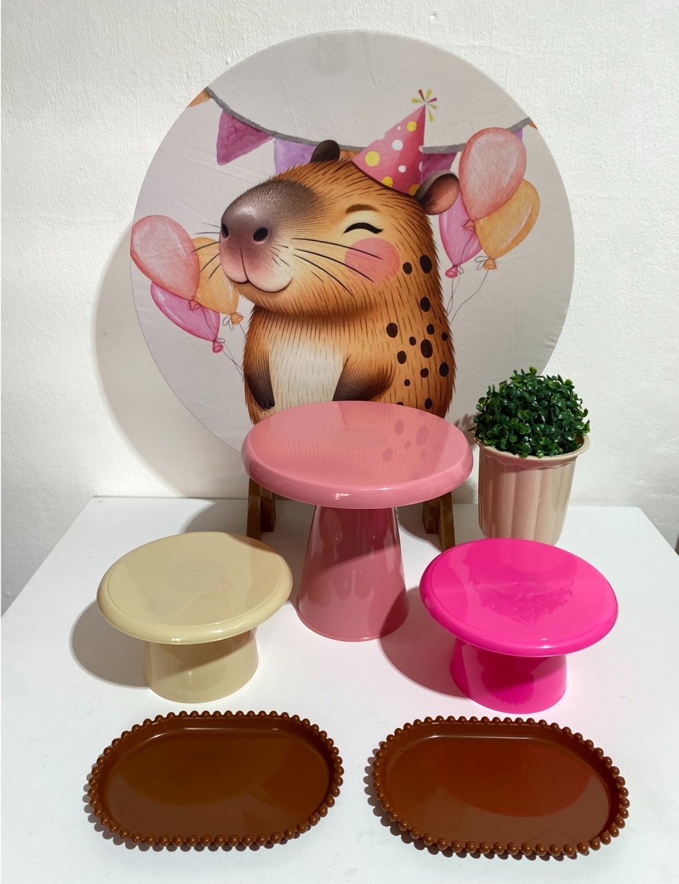 Kit 1 - Só Um Bolinho - Capivara Rosa - Criativo amor Festas e Personalizados 