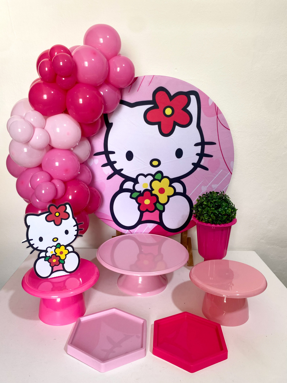 Kit 2 Só Um Bolinho - Hello Kitty - Criativo amor Festas e Personalizados 