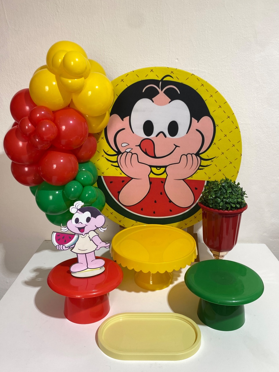 Kit 2 Só Um Bolinho - Magali Amarela - Criativo amor Festas e Personalizados 