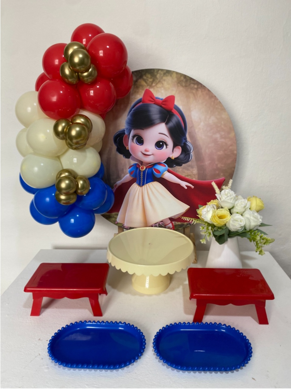 Kit 2 Só Um Bolinho - Branca de Neve Infantil - Criativo amor Festas e Personalizados 