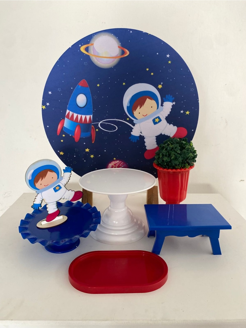 Kit 1 Só Um Bolinho - Astronauta - Criativo amor Festas e Personalizados 