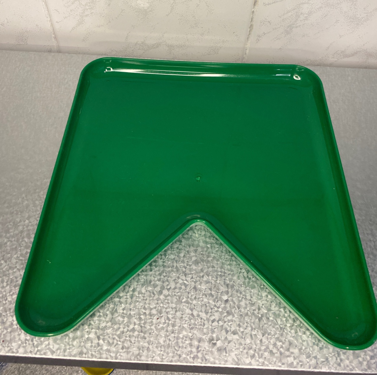 Bandeja Bandeirinha Verde  - Antonella Decorações