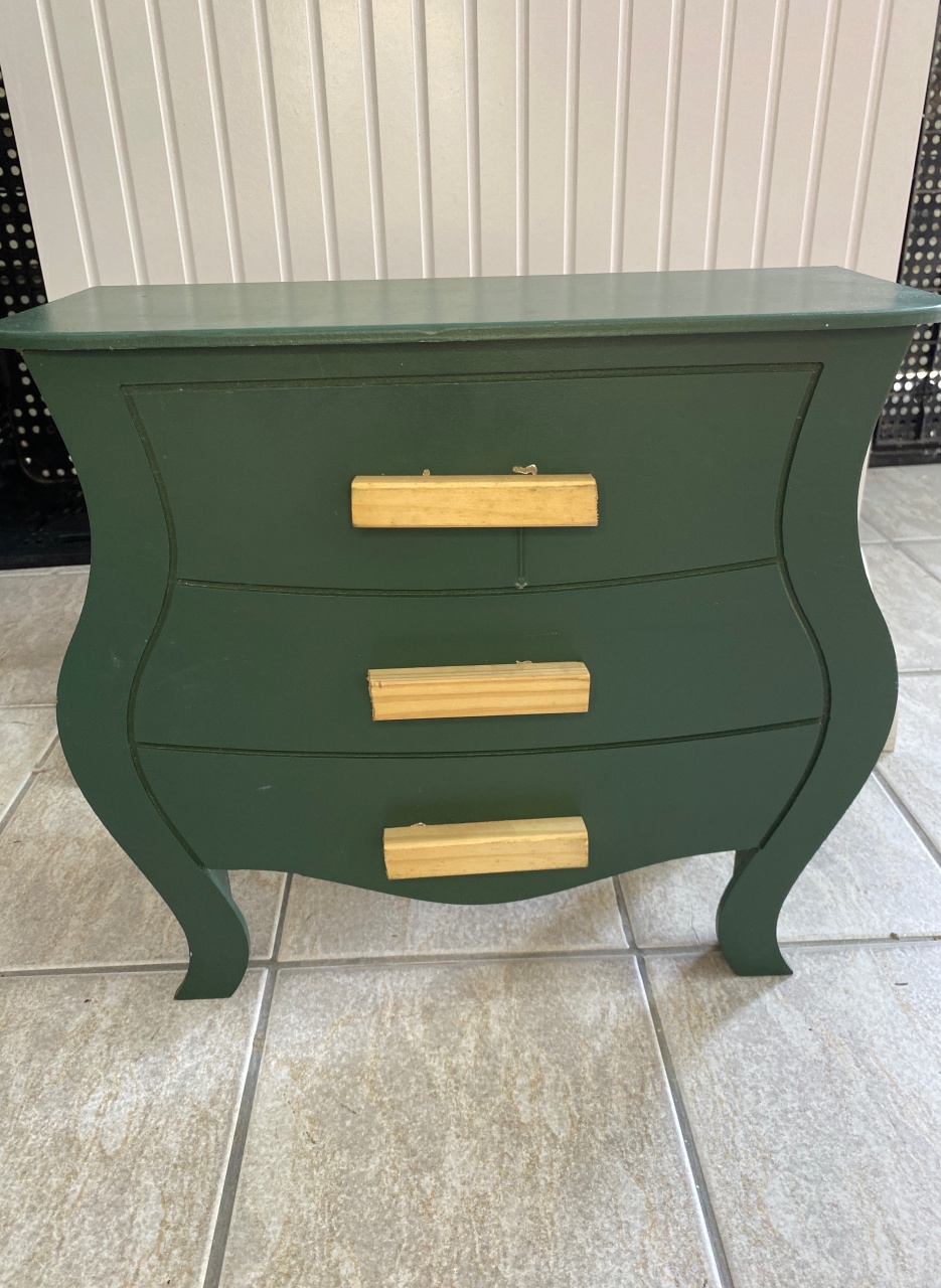 Mini Cômoda Verde Militar - Antonella Decorações