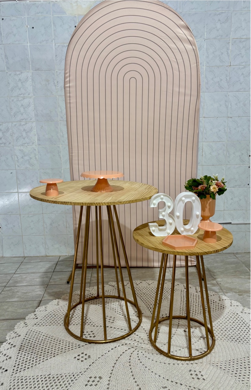 Salmão 2 Mesas de Ferro - Antonella Decorações