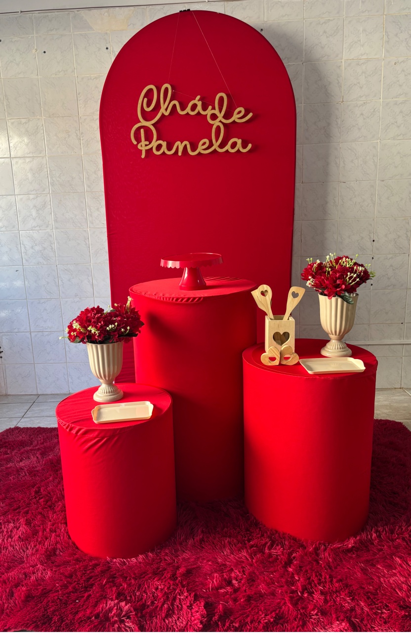 Chá de Panela Vermelho - Antonella Decorações