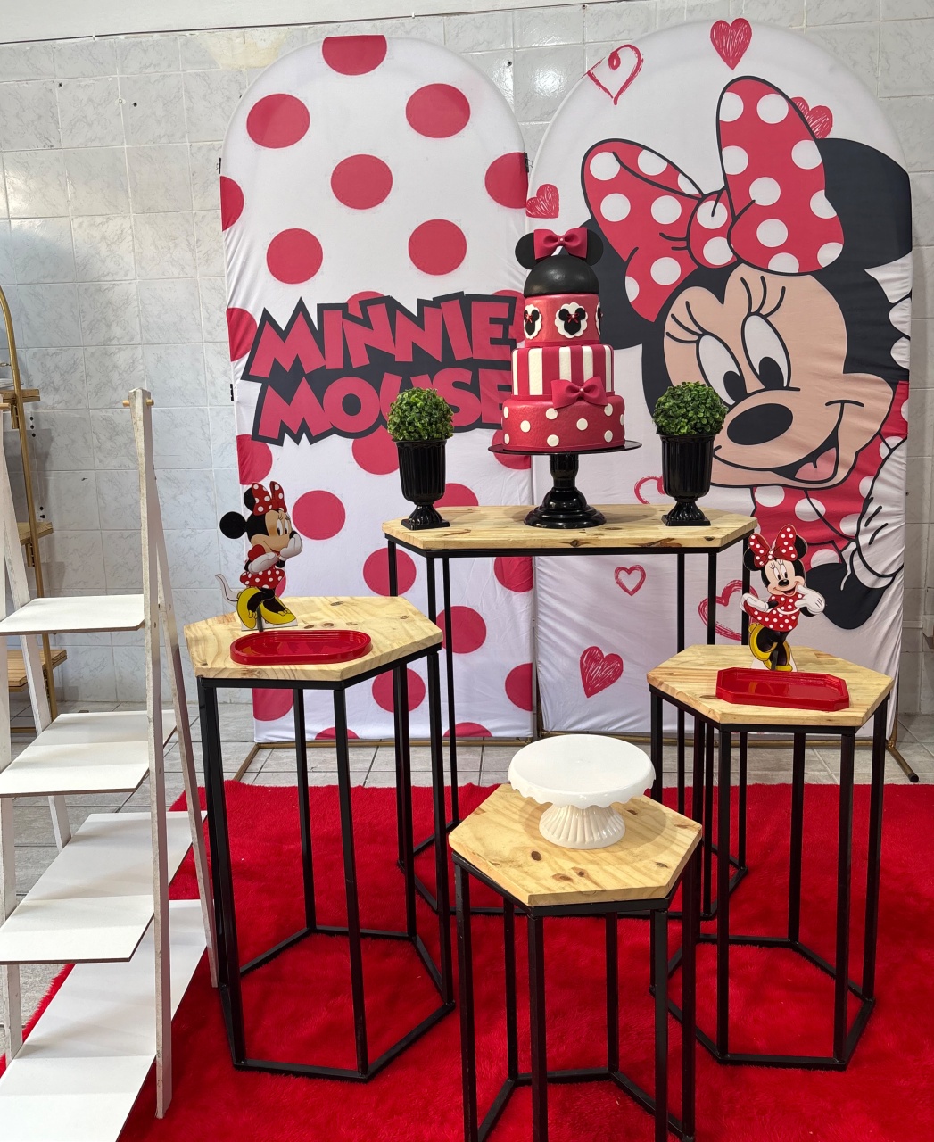 Minnie Mesas de Ferro - Antonella Decorações