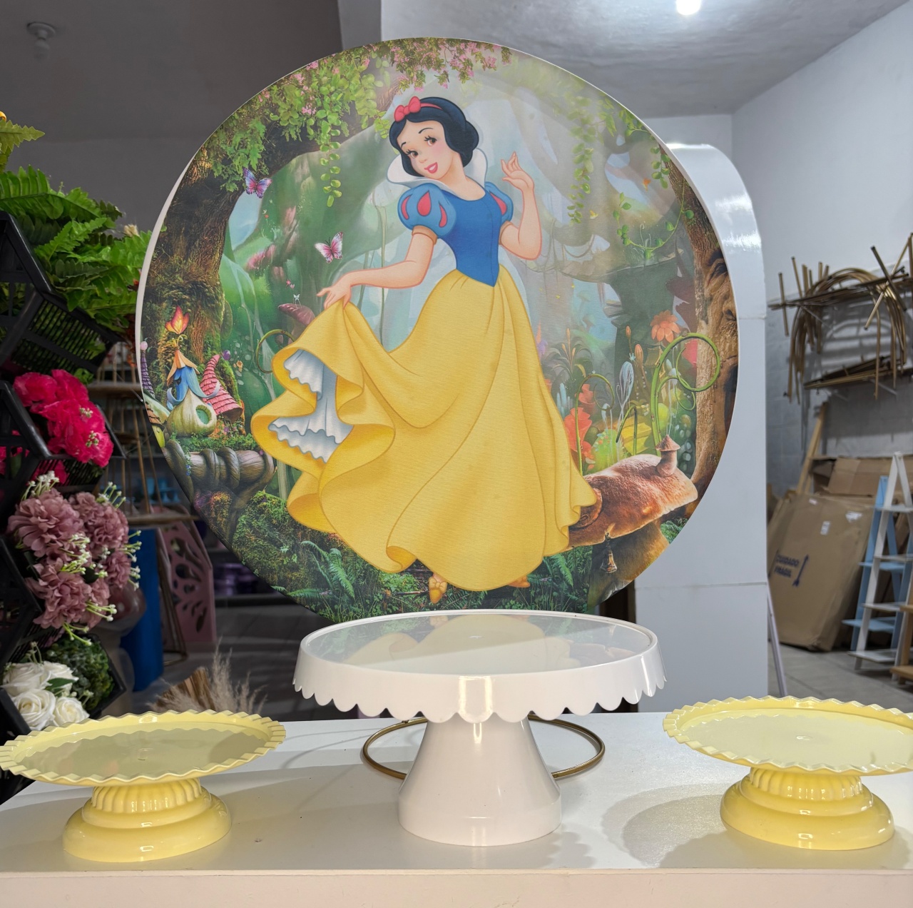 Decoração de Mesa Branca de Neve  - Antonella Decorações