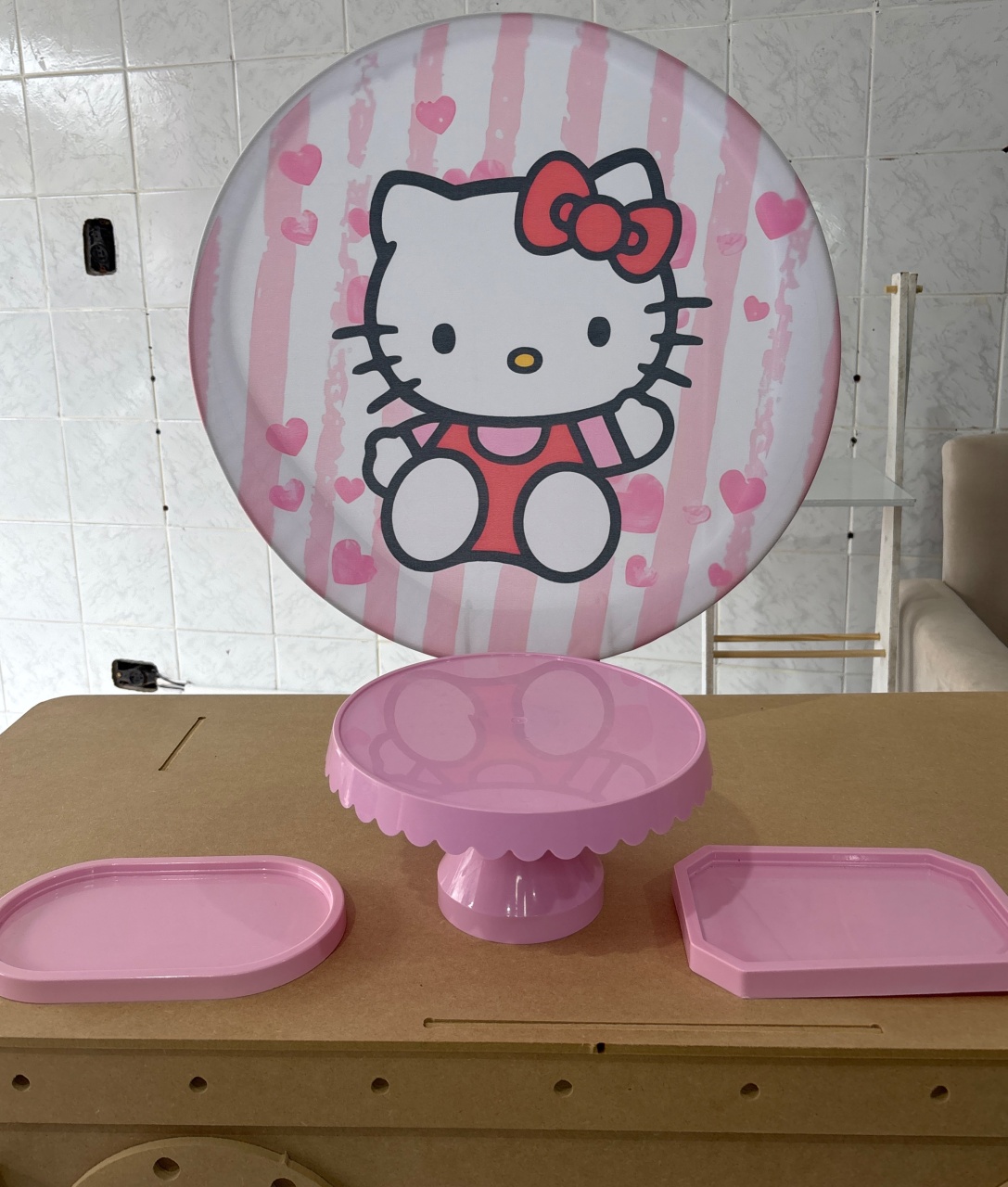 Decoração de Mesa Hello Kit - Antonella Decorações