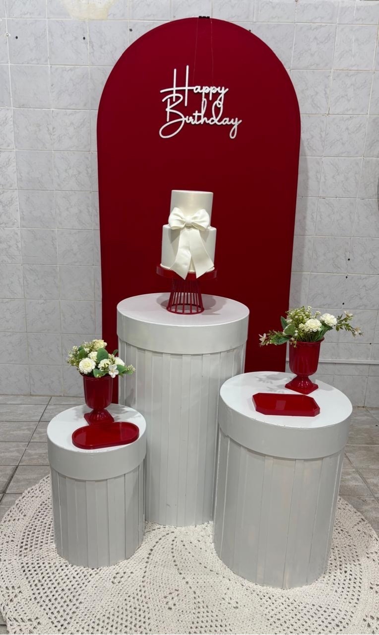 Vermelho Com Cilindro Ripado - Antonella Decorações