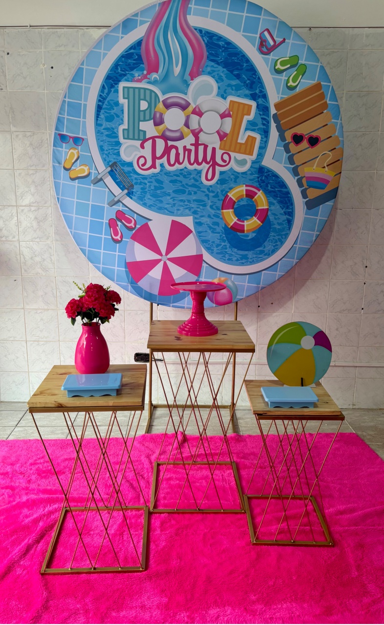 Pool Party Mesas de Ferro - Antonella Decorações