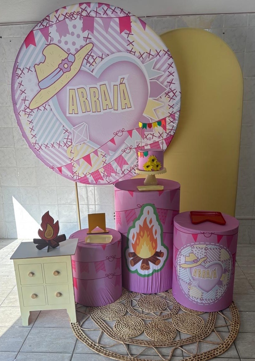 Arraiá Rosa 2 - Antonella Decorações