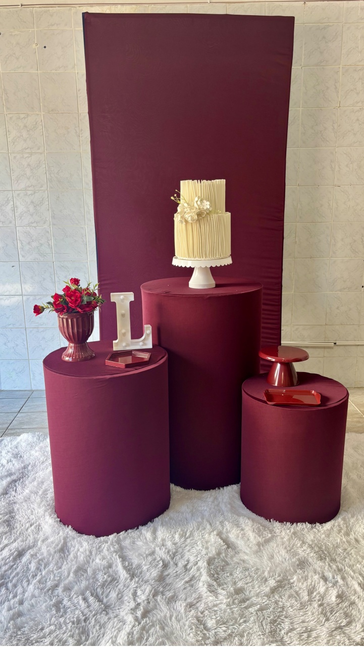 Marsala Com Branco - Antonella Decorações