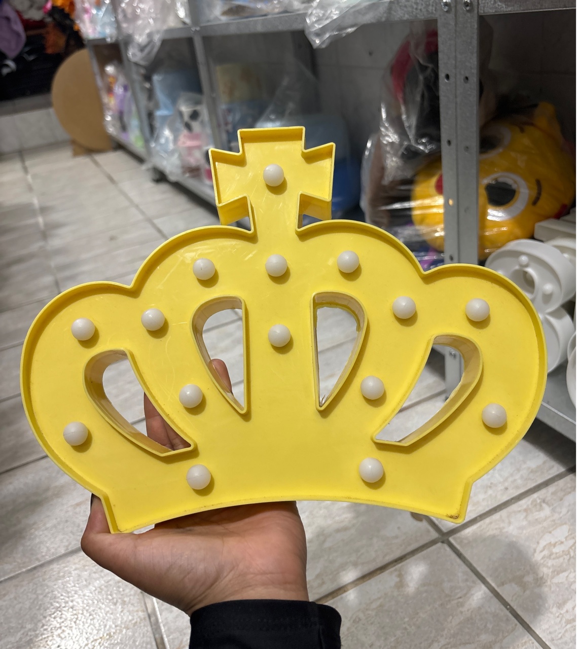 Coroa Amarela - Antonella Decorações