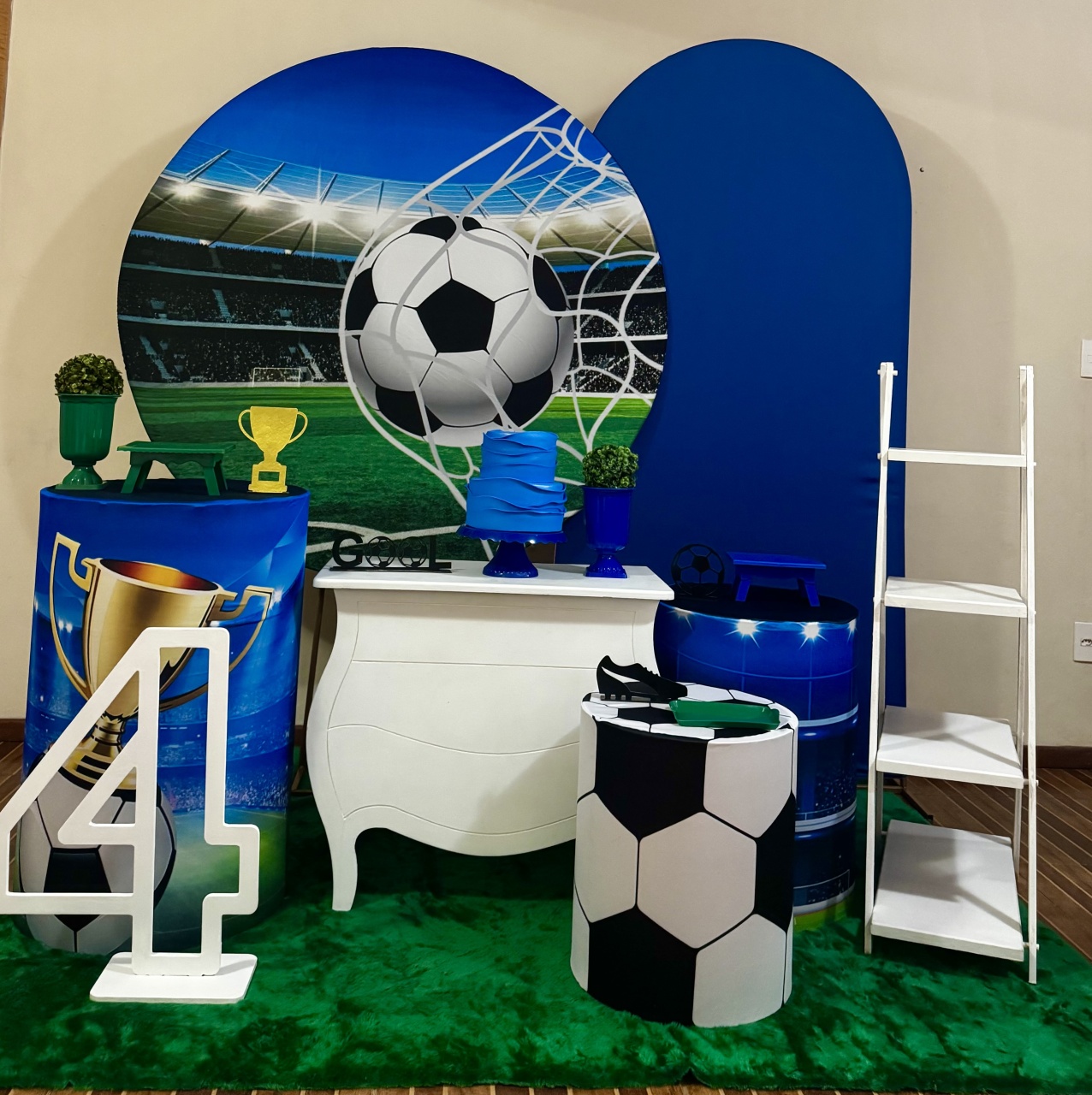 Kit Premium Plus Futebol - Mila Saldanha Locações