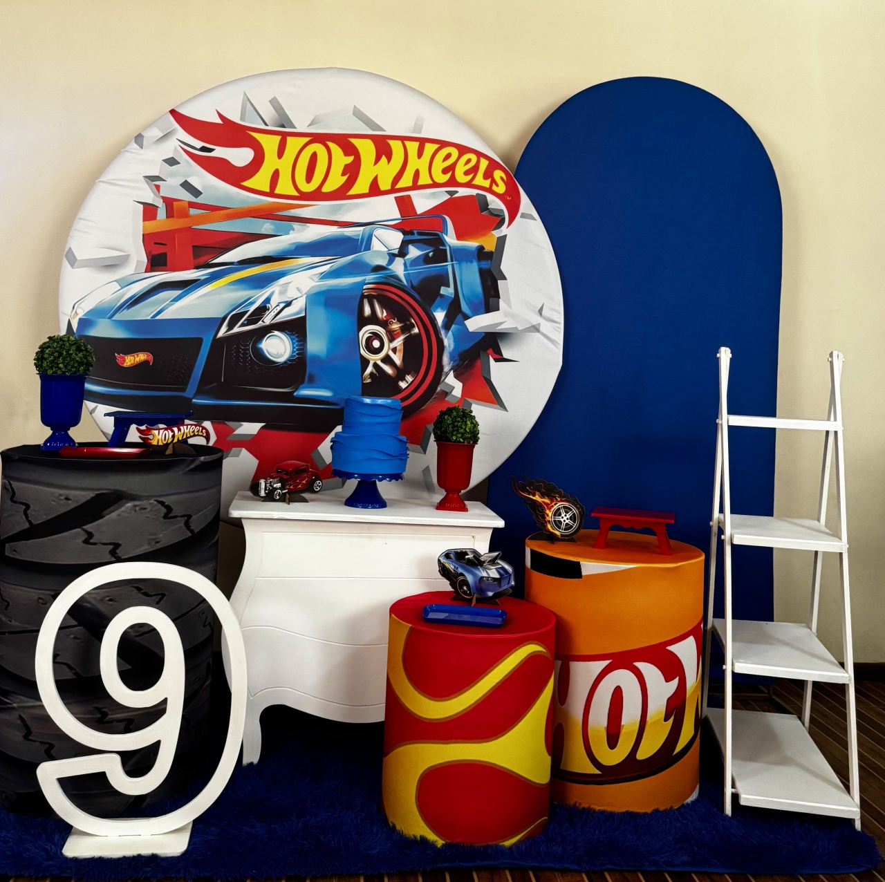 Kit Premium Plus Hotweels - Mila Saldanha Locações