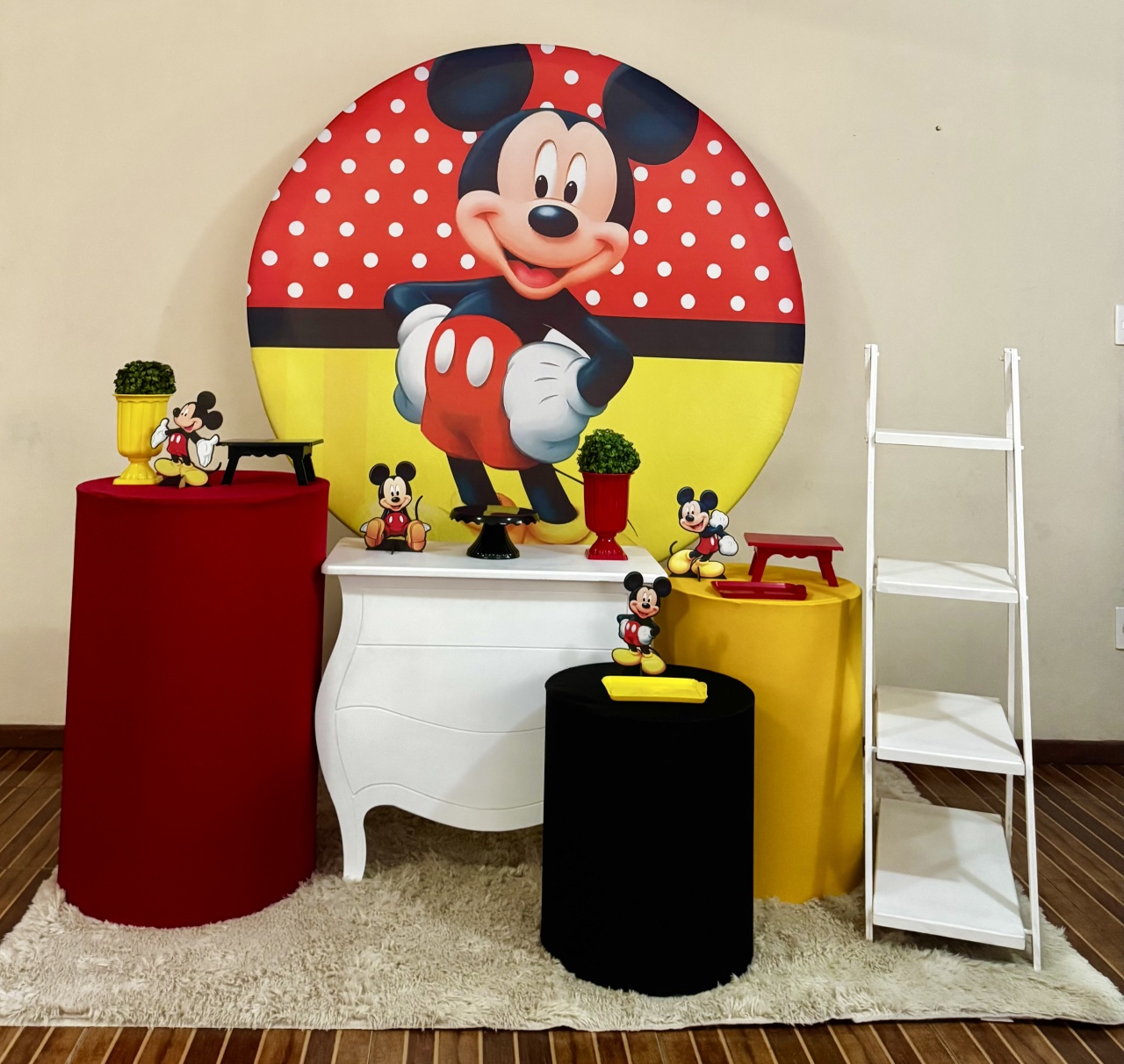 Kit Premium Mickey - Mila Saldanha Locações