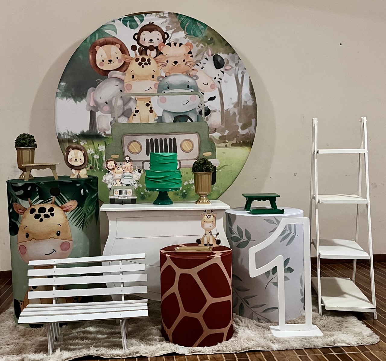 Kit Premium Plus Safari - Mila Saldanha Locações