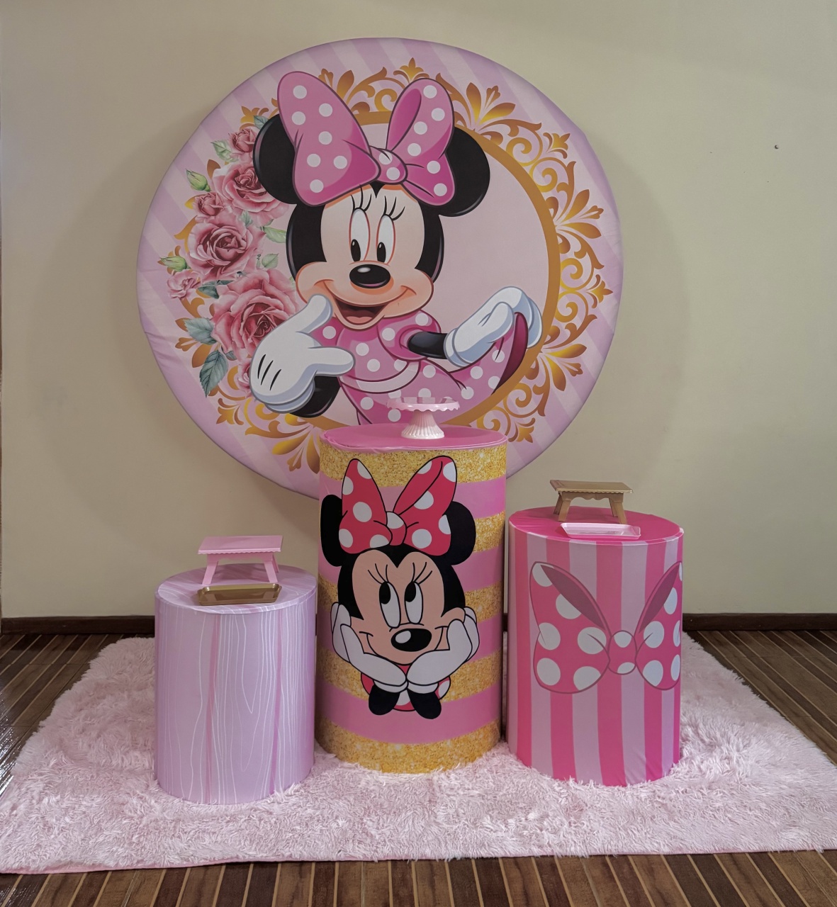 Kit Basico Minnie - Mila Saldanha Locações