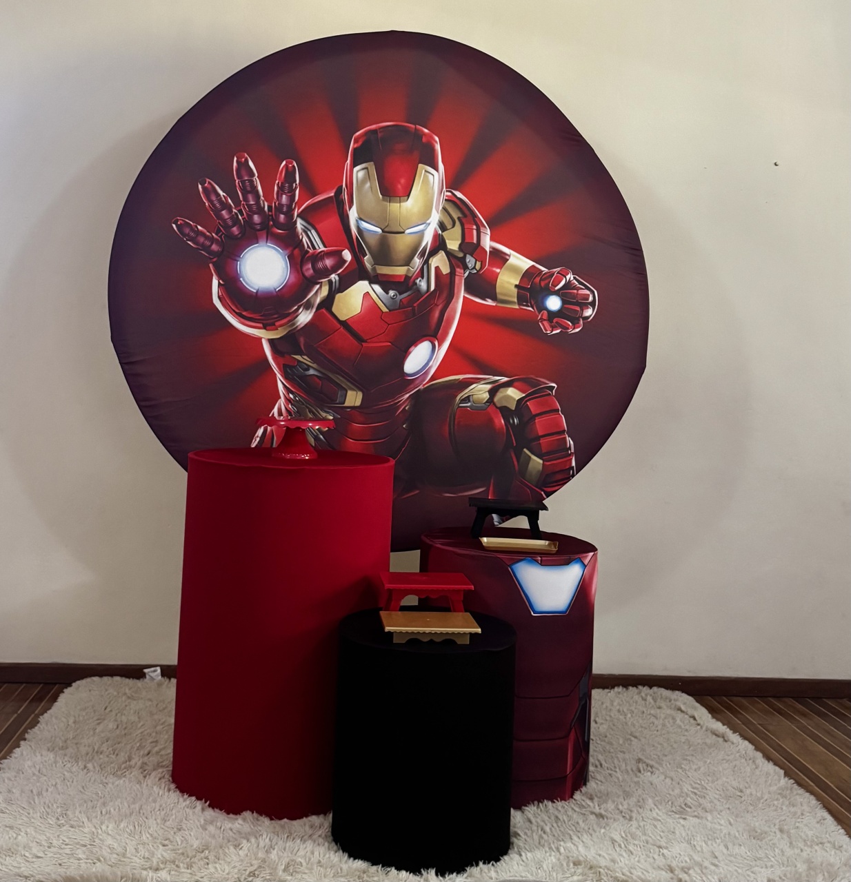 Kit Básico Homem de Ferro - Mila Saldanha Locações