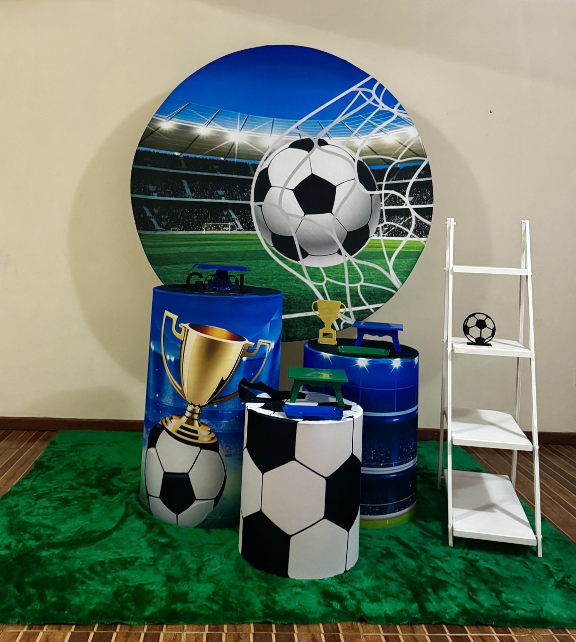 Kit Básico Plus Futebol - Mila Saldanha Locações