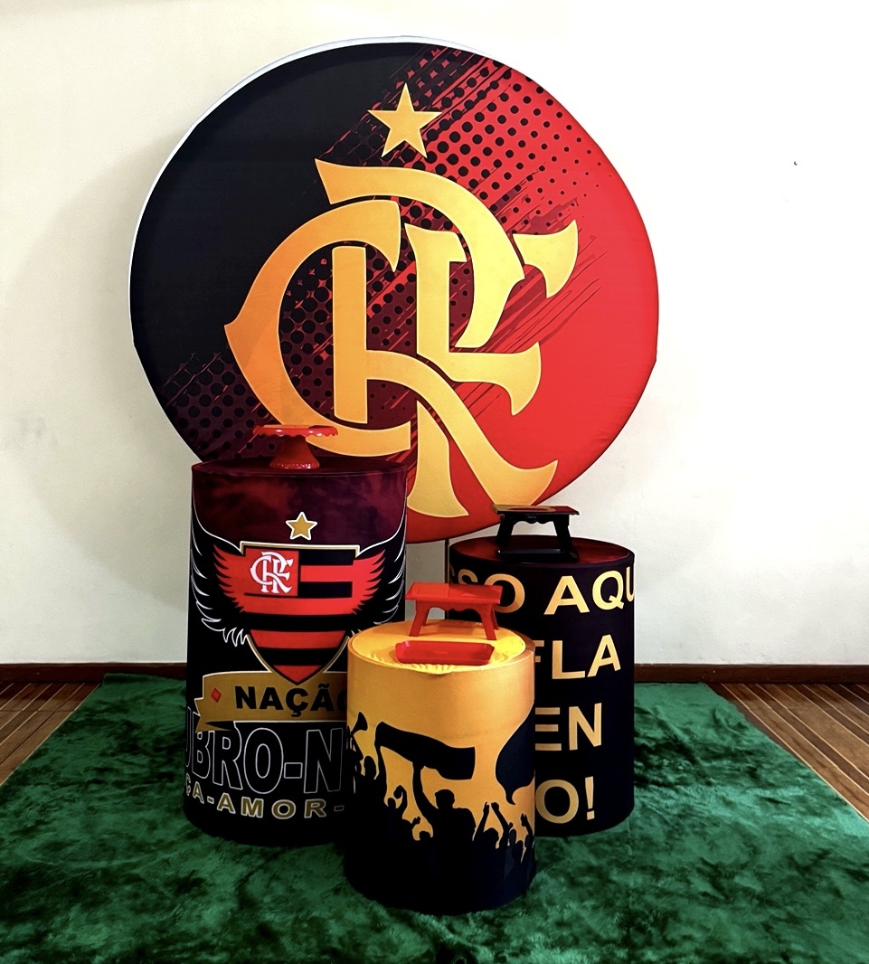 Kit Básico Flamengo Dourado - Mila Saldanha Locações