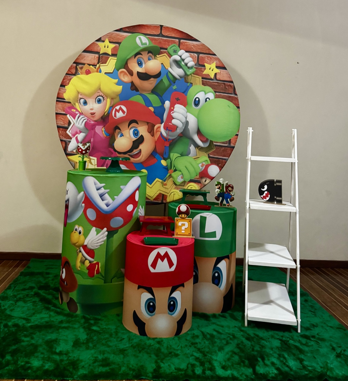 Kit Básico Plus Mario - Mila Saldanha Locações