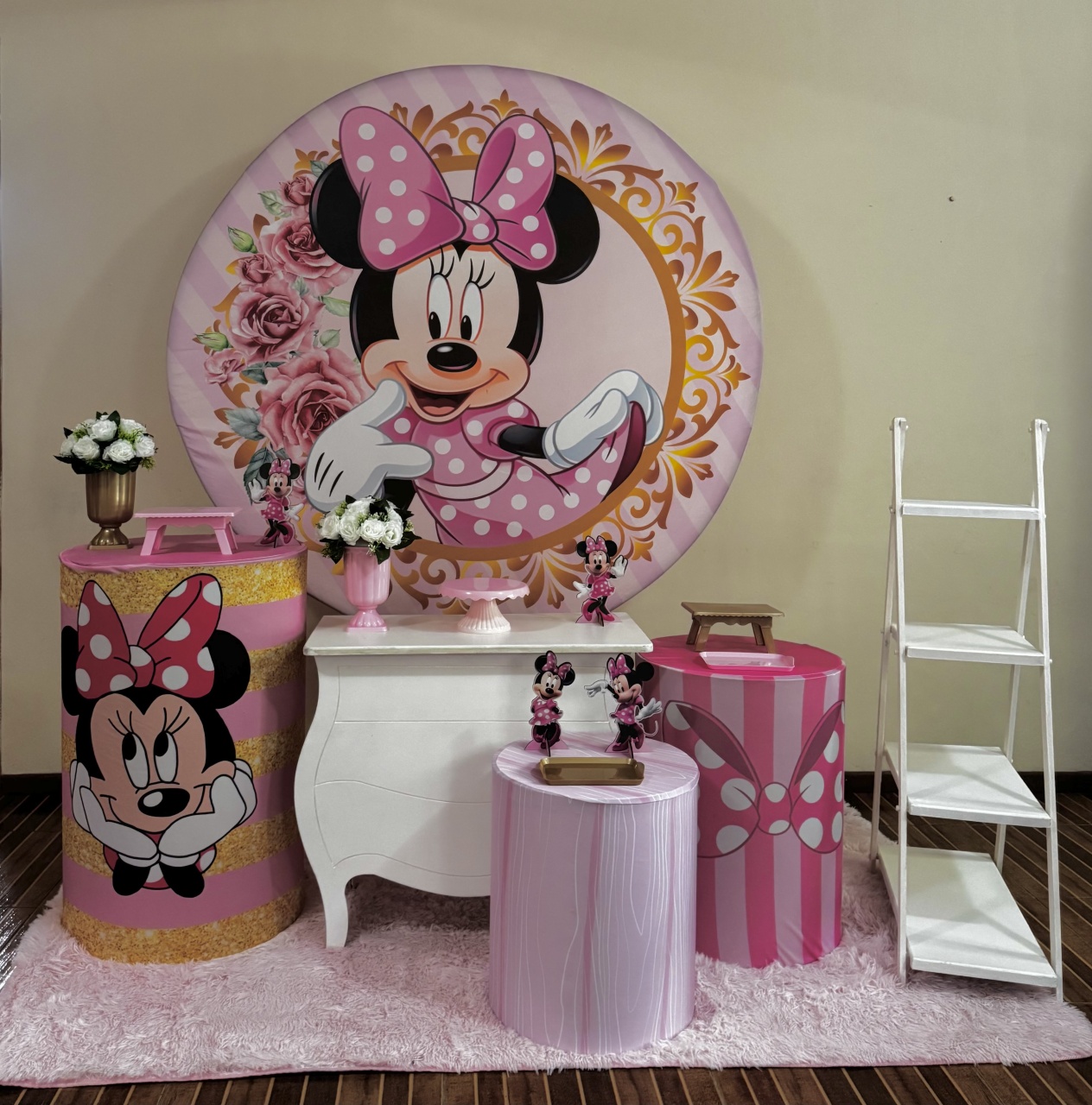 Kit Premium Minnie - Mila Saldanha Locações