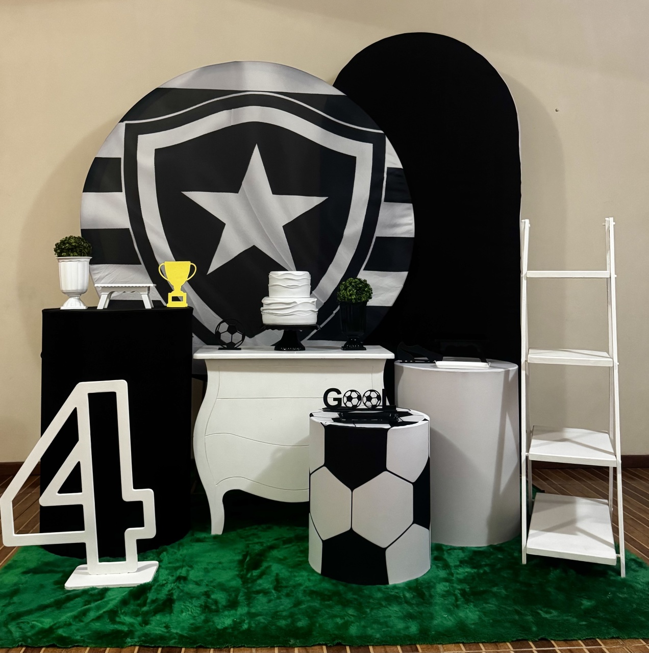 Kit Premium Plus Botafogo - Mila Saldanha Locações