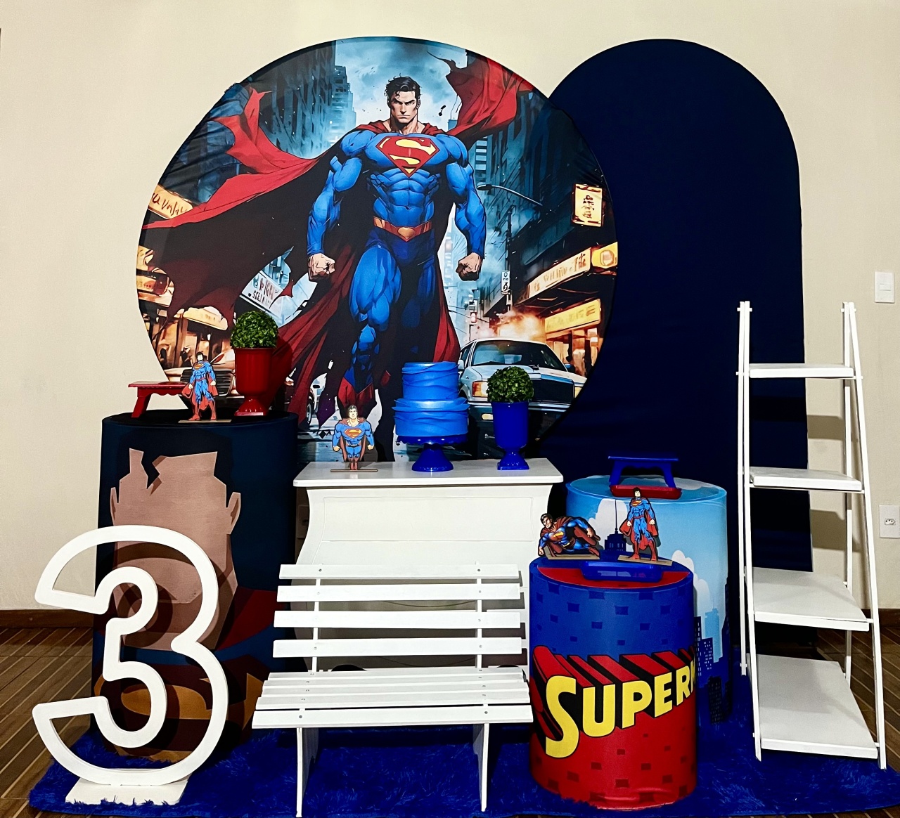 Kit Premium Plus Super Homem - Mila Saldanha Locações