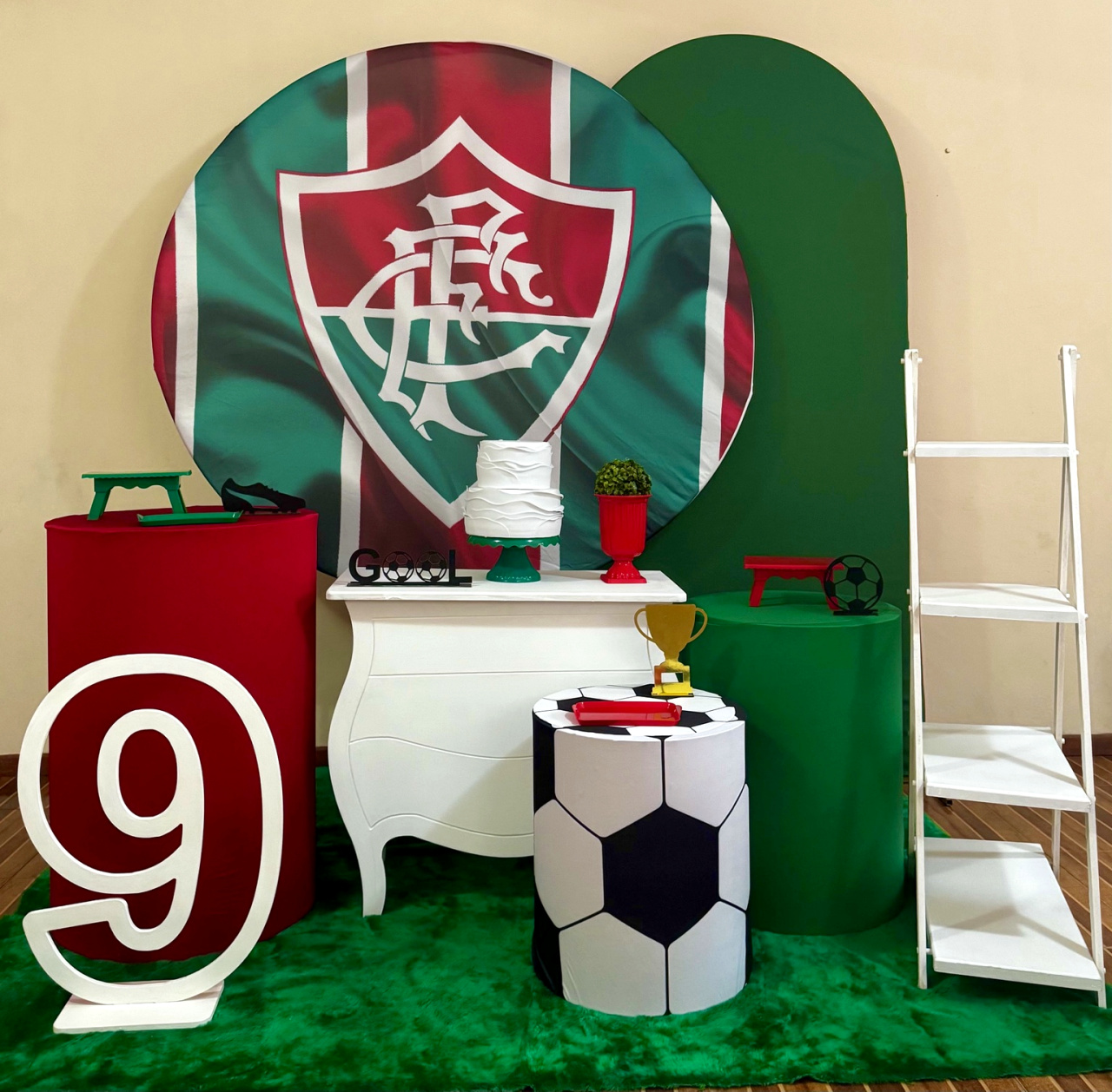 Kit Premium Plus Fluminense - Mila Saldanha Locações