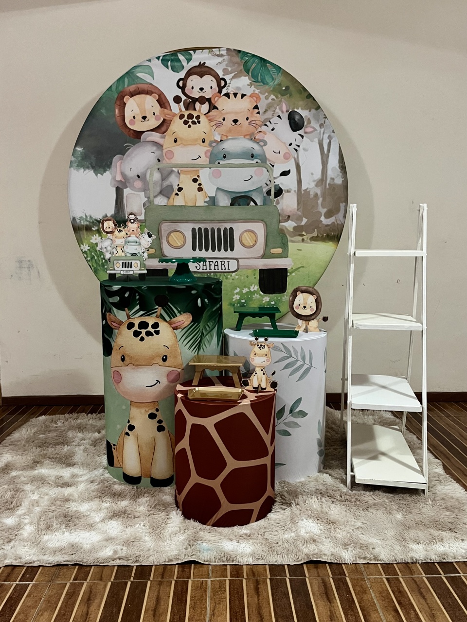 Kit Básico Plus Safari - Mila Saldanha Locações